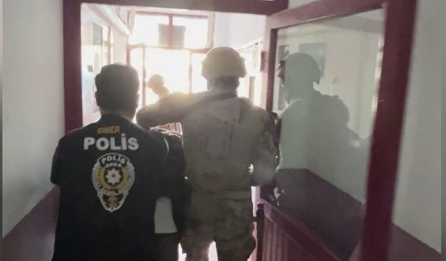 Yasa dışı bahiste kullanılan iki hesabın sahibi tutuklandı