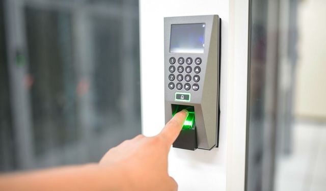 İşletmelerde Güvenliğin Yeni Standardı: Şifreli Geçiş Sistemleri