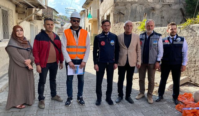 TOKAT İÇİN KENTSEL DÖNÜŞÜMDE TARİHİ GÜN: YIKIM BAŞLATILDI