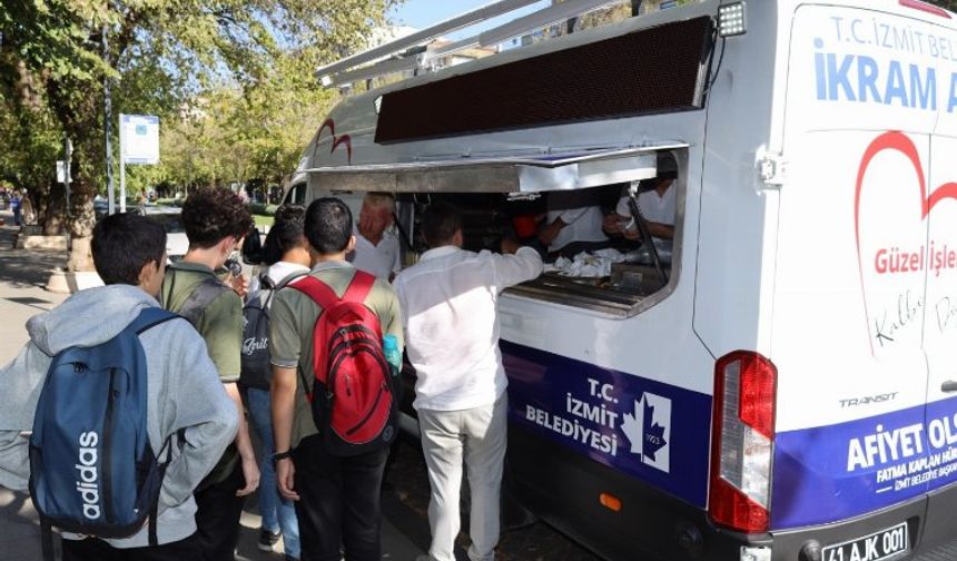 İzmit'in aşevi ürünlerine büyük ilgi