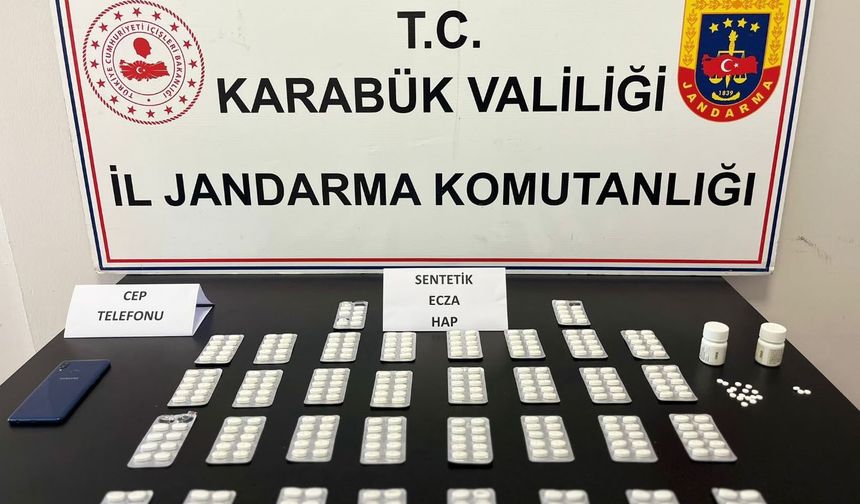 Karabük’te 353 sentetik ecza hap ele geçirildi