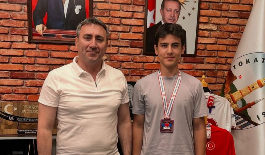 Tokatlı Boksör Besler'den Bozdemir'e Ziyaret