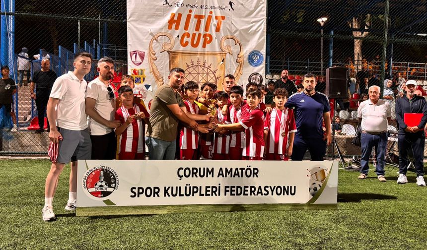 Tokat'ın Genç Yetenekleri Çorum Hitit Turnuvası'nda 3. Oldu