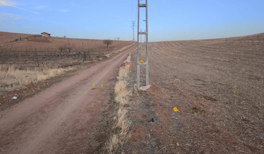 At üzerinde demir direğe çarpan adam hayatını kaybetti