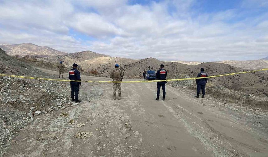 Göçük altında kalan şantiye müdürünü arama çalışmaları 9. Gününde devam etti