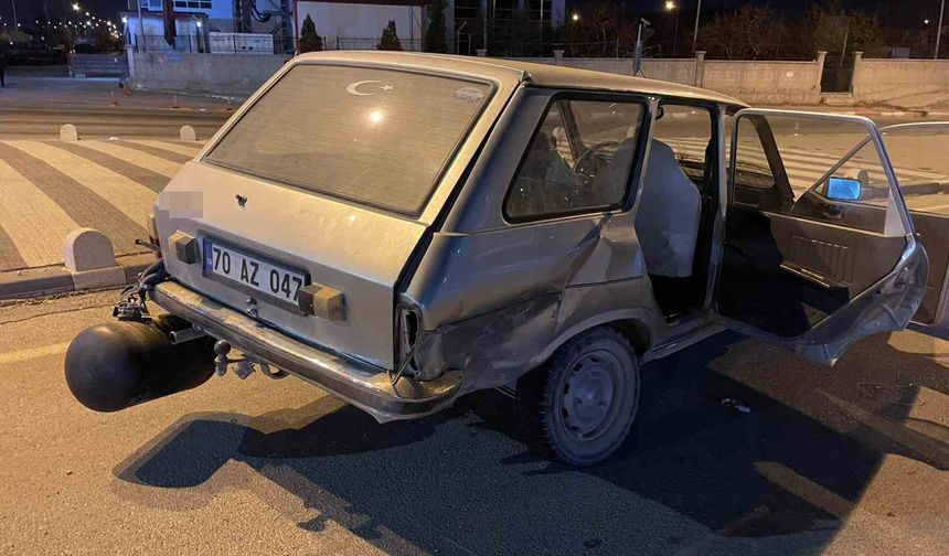 Kazada LPG tankı yerinden çıkan otomobilde gaz kaçağı paniği