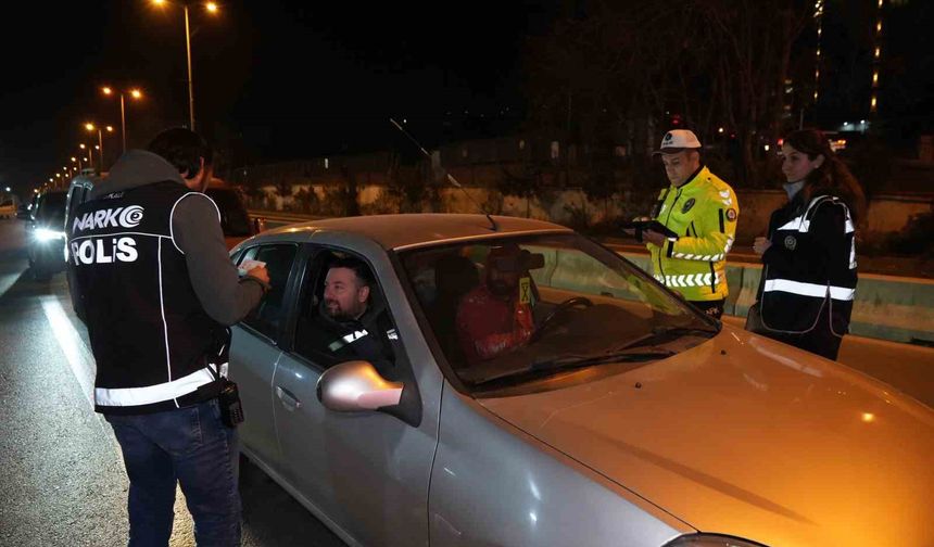 Kırıkkale'de polis ve jandarmadan 'Huzur-71' uygulaması