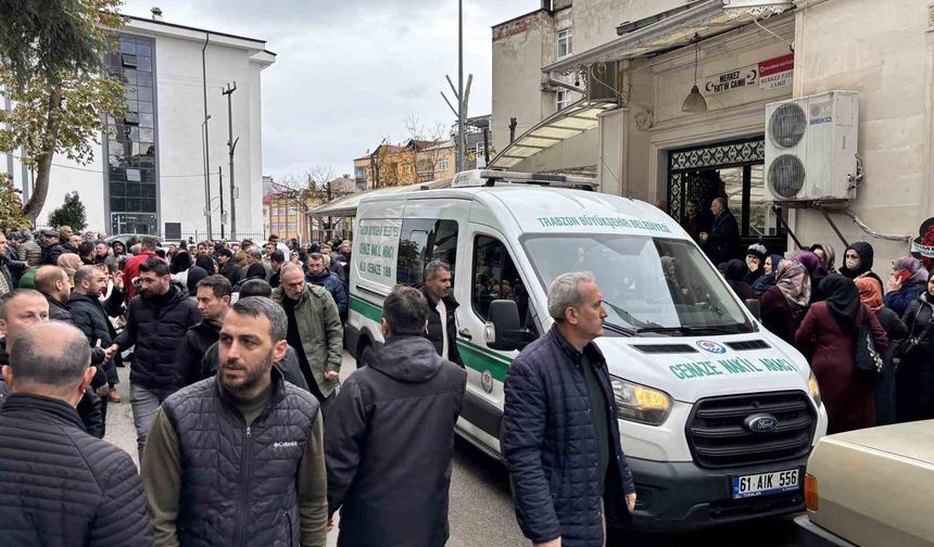 Evde temizlik yaparken fenalaşan genç kadın hayatını kaybetti