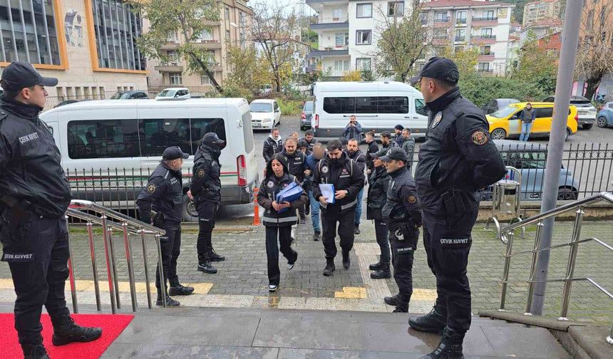 Karadeniz Ereğli'de kaçak silah operasyonu: 3 şüpheli adliyeye sevk edildi