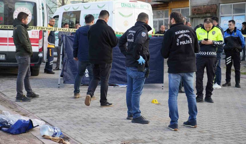 Kırıkkale'de kamyonun çarptığı yaşlı kadın hayatını kaybetti