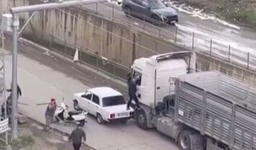Samsun'da tır şoförüne sopayla saldırdılar