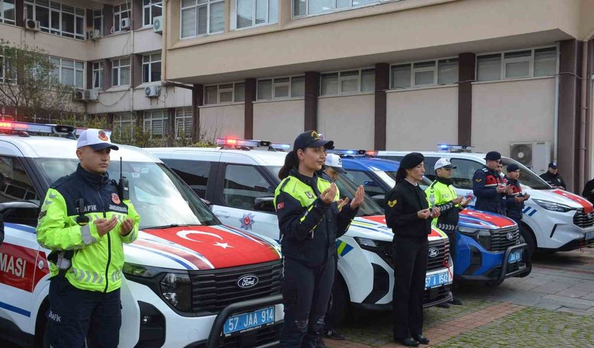 Sinop'ta emniyet ve jandarmaya 19 yeni araç tahsis edildi