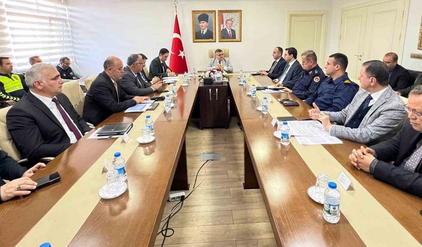 Sinop'ta kış mevsimi trafik tedbirleri toplantısı