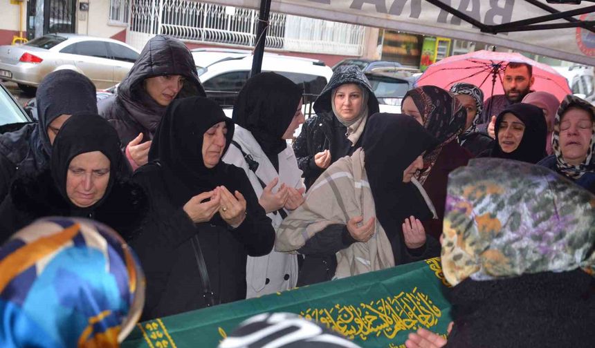 Sivas'ta göçük altında can veren şantiye müdürü, Bafra'da defnedildi