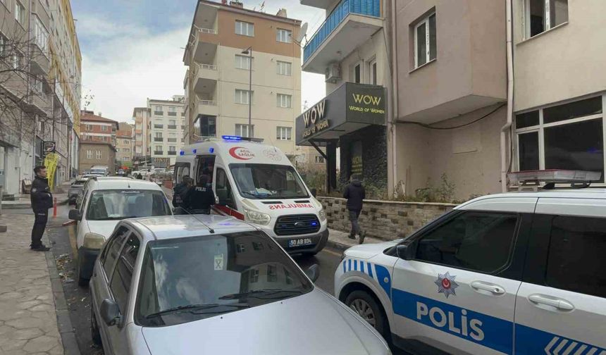 Sızan doğalgazdan 5 kişi zehirlendi