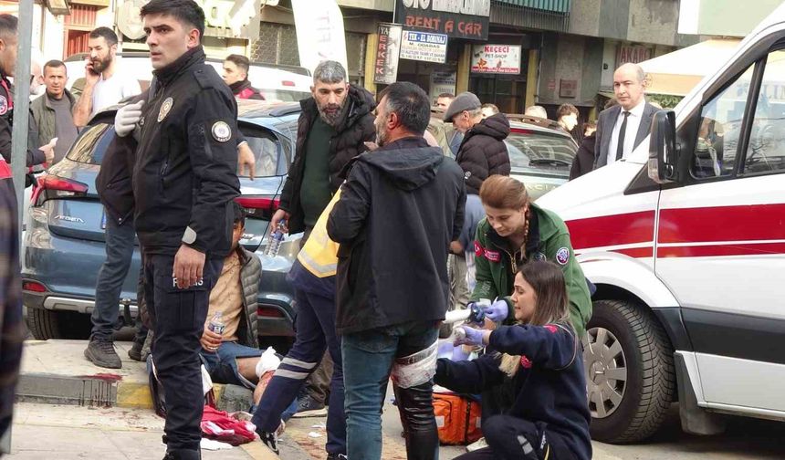 Trabzon'da bıçaklı kavga: 1'i ağır 8 yaralı