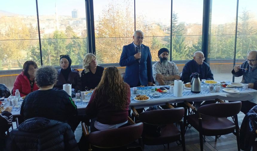 Başkan Turan Ulaşlı: “Yaptıklarımız yapacaklarımızın teminatıdır”