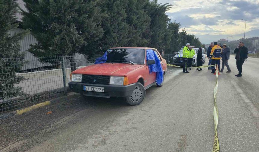 Direksiyon başında fenalaşan sürücü hayatını kaybetti