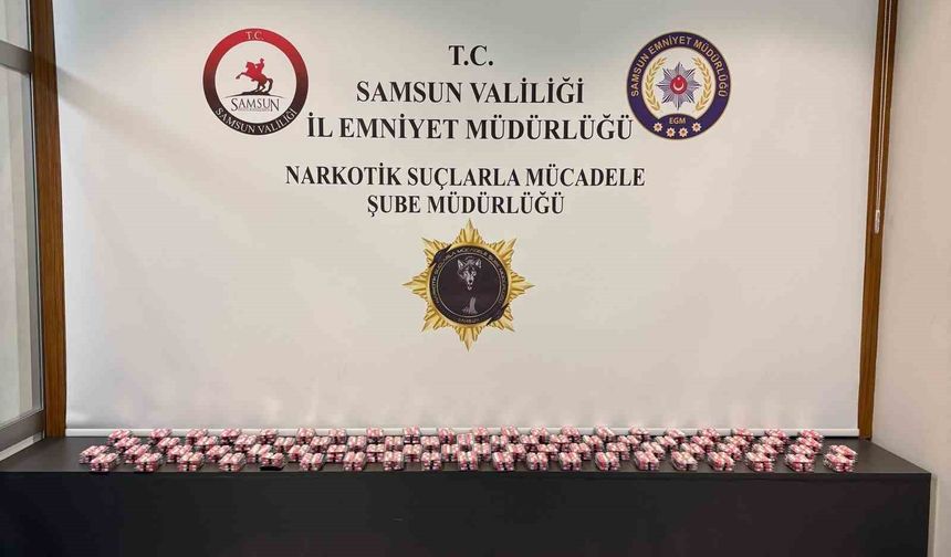 Samsun'da 4 bin 410 adet sentetik ecza ele geçirildi