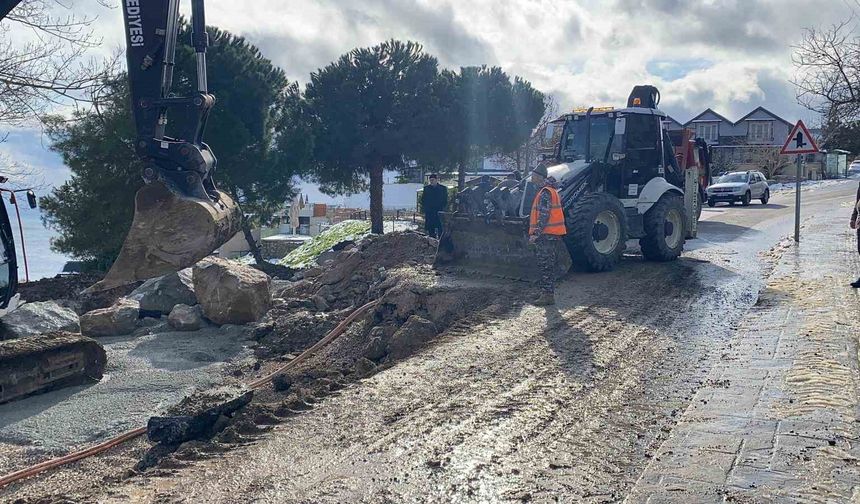 Sinop'ta heyelan sonrası onarım mesaisi