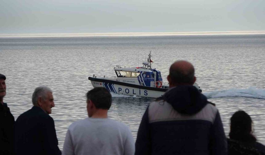 Trabzon'da kayıp genç her yerde aranıyor