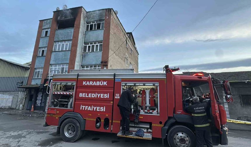 6 kişinin yaşadığı daire alevlere teslim oldu