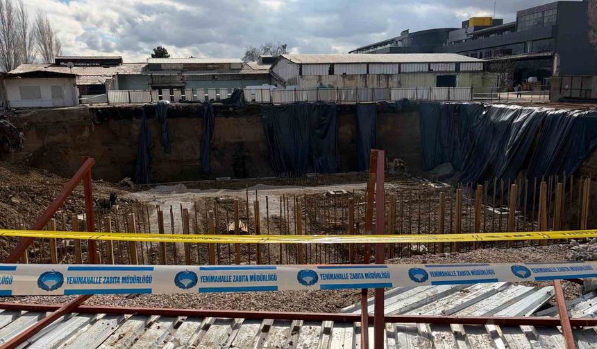 Ankara'da inşaat alanında göçük altında kalan işçi hayatını kaybetti