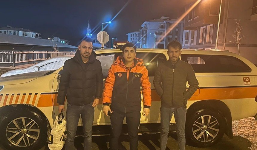 Karaman'da karda mahsur kalan aileyi AFAD kurtardı