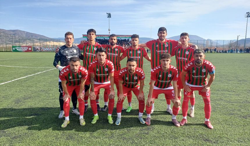 Turhal 60 FSK – Sinopspor maçı