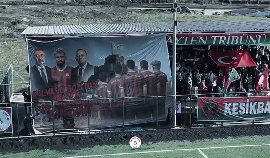 Turhal’da Tribün Şov: “Bu Sevda Bizlere Emanet”