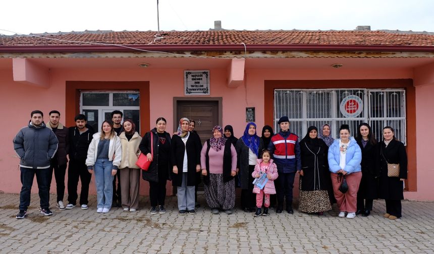 TOGÜ'den Köydeki Kadınlara Dijital Finans Eğitimi