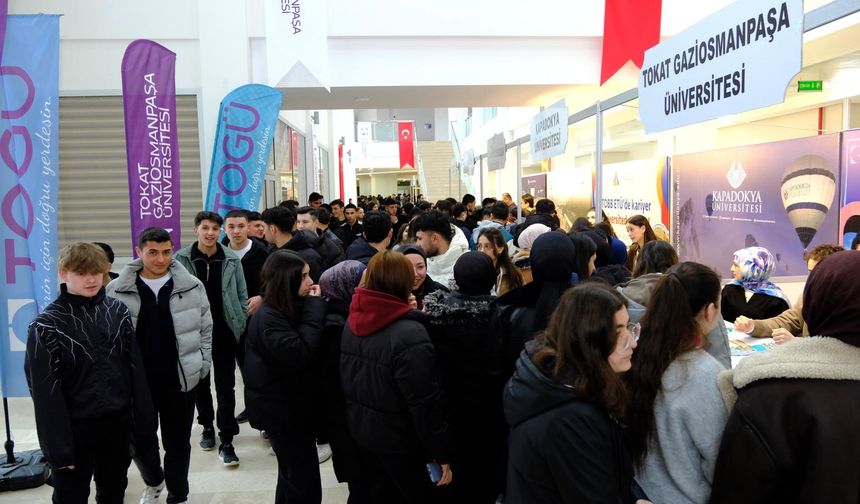 TOGÜ Ev Sahipliğinde Üniversite Tanıtım Fuarı Yoğun İlgi Gördü