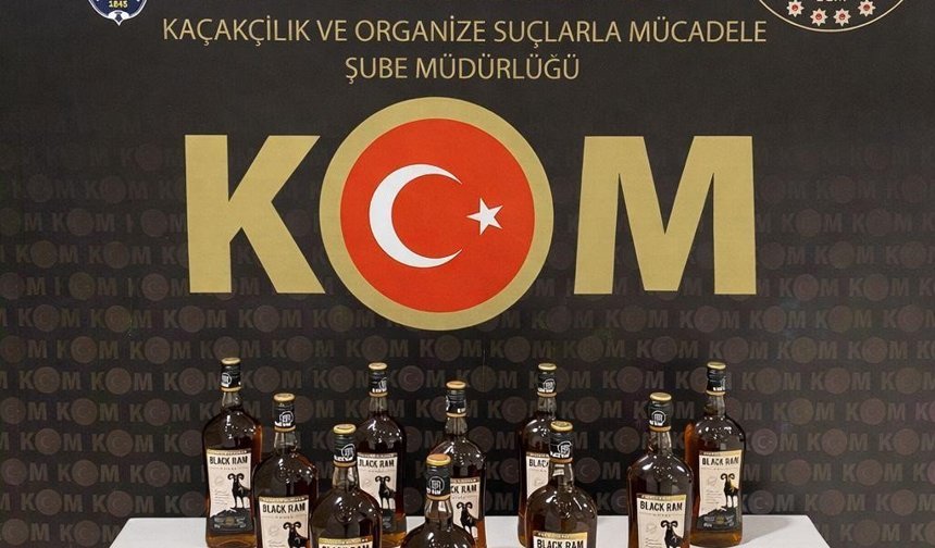 Bayburt'ta 10 litre kaçak alkol ele geçirildi