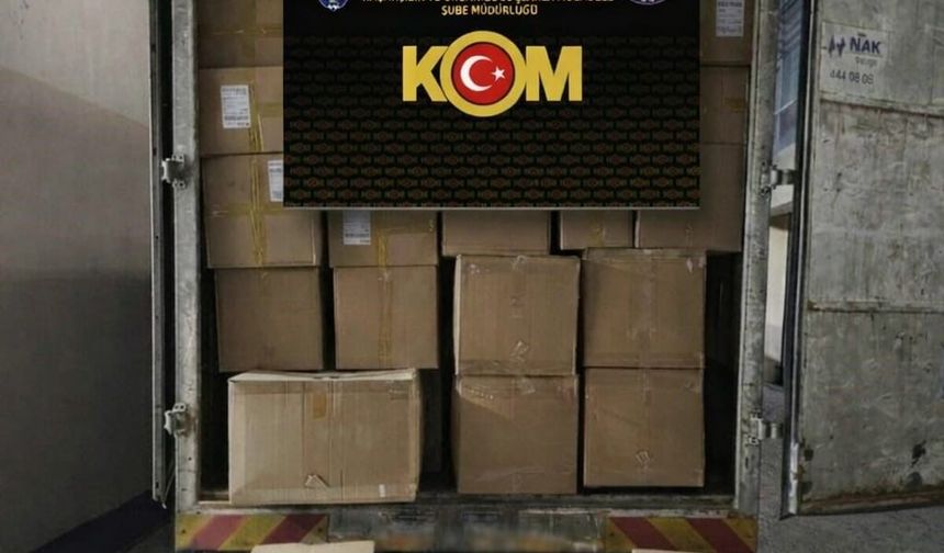 Kırşehir'de 1 ton kıyılmış kaçak tütün ele geçirildi