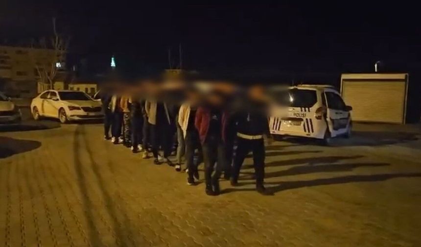 Konya'da göçmen kaçakçılığı operasyonu: 3 tutuklama