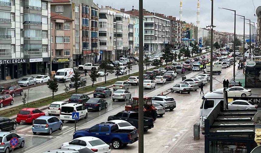 Kulu'da bayram trafiği yoğunluğu