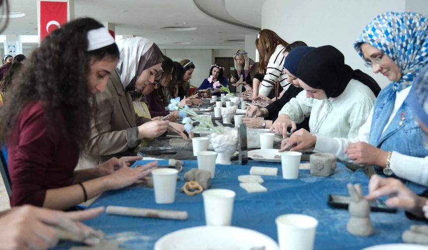 TOGÜ’de 8 Mart’ta Kadınlara Kil Atölyesi ile Anlamlı Etkinlik