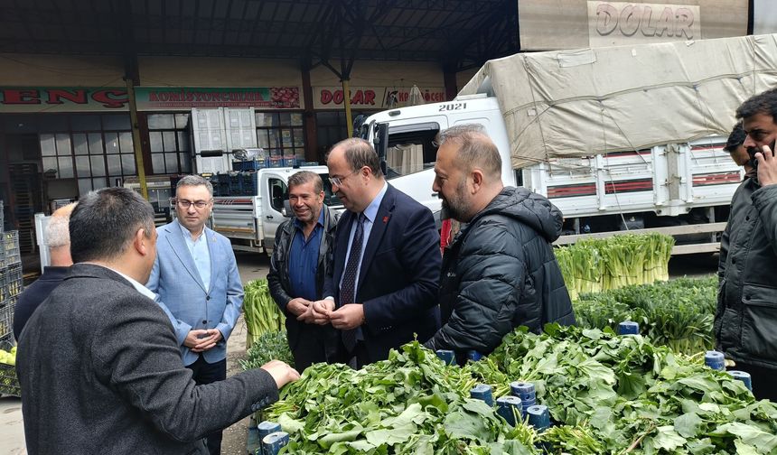 CHP’li Kurtgöz’den Tokat Hali’nde Esnafa Destek Ziyareti