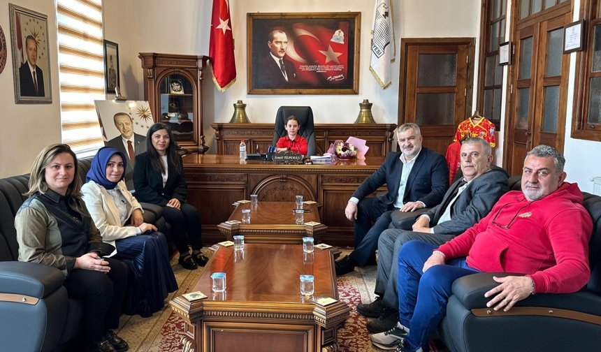 Niksar’da Koltuk Çocukların! Küçük Başkanın Vizyonu Umut Verdi