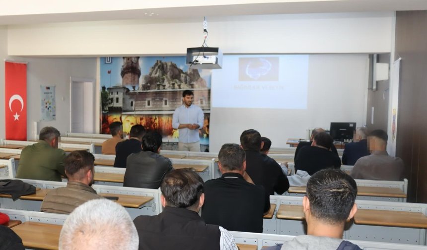 Tokat’ta Bağımlılıkla Mücadelede Akademik Dokunuş! Denetimli Serbestlikten Önemli Seminer