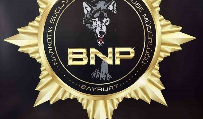 3 kiloya yakın uyuşturucunun Bayburt'a girişi engellendi