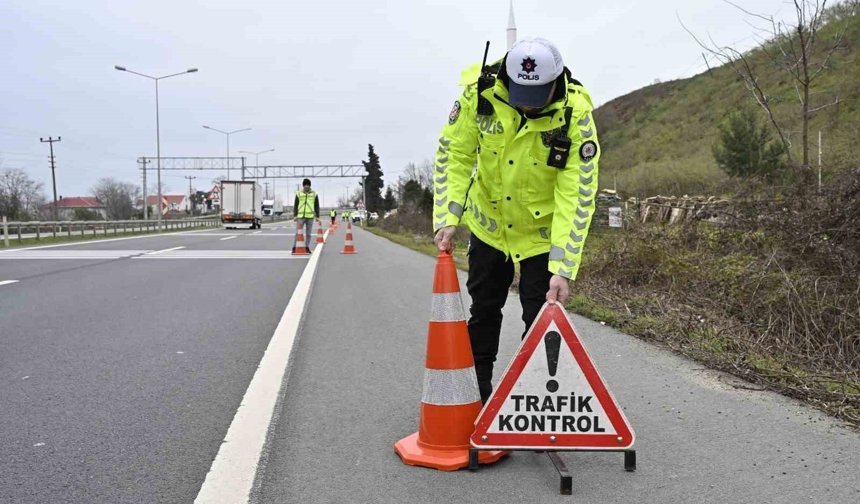 Ordu'da bir haftada 17 binden fazla araç ve sürücüsü denetlendi