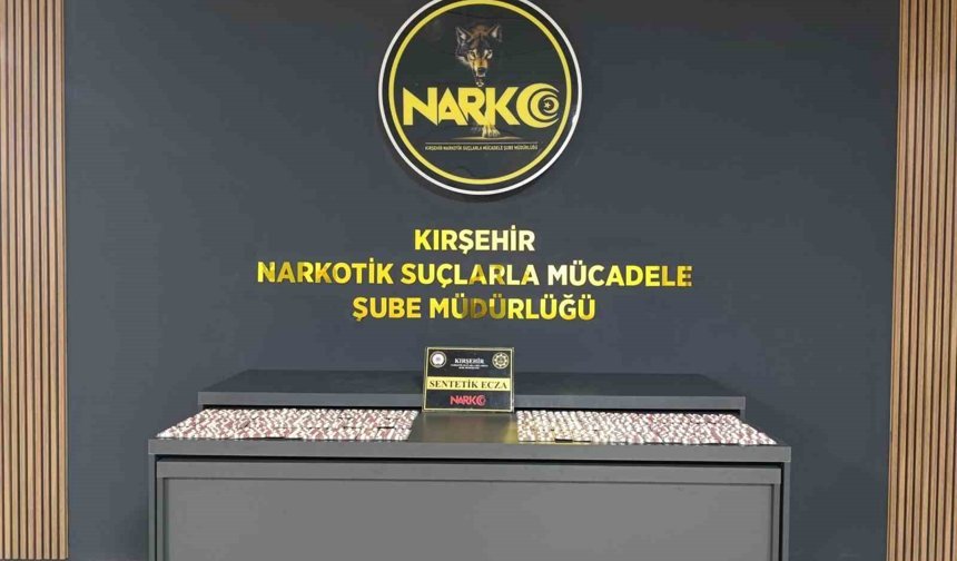 Yolcu otobüsünde uyuşturucu operasyonu: 2 tutuklama