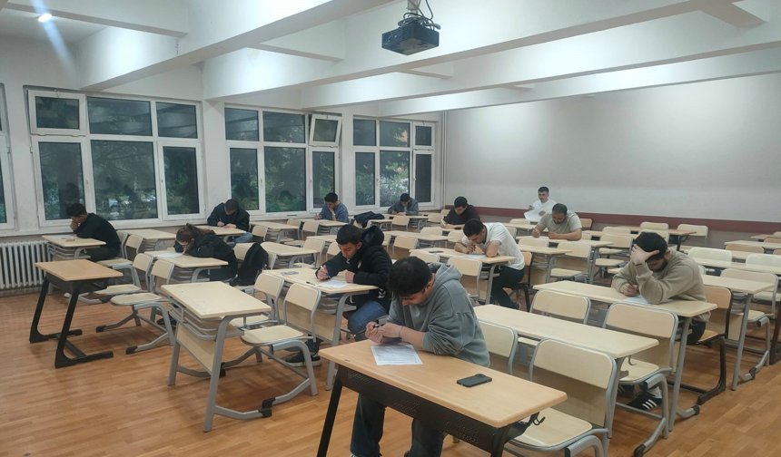 Tokat’ta İl Hakemleri ve Gözlemciler Kural Sınavında Ter Döktü