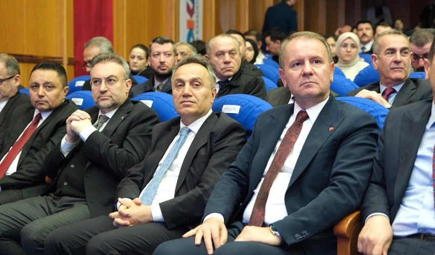 Rektör Yılmaz Orta Karadeniz Kariyer Fuarı’na Katıldı