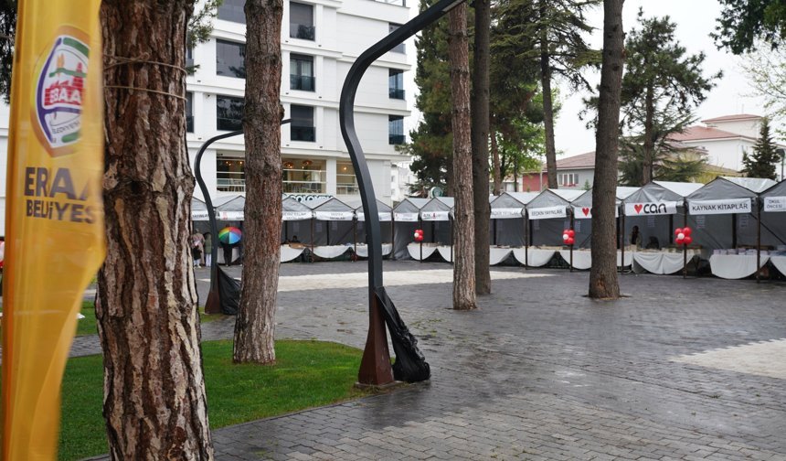 Erbaa'da Kültür Rüzgarı! 100 Yayınevi Kitapseverlerle Buluştu