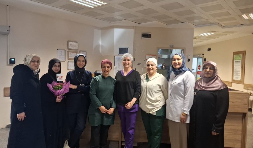 Saadet Partisi’nden Sağlık Çalışanlarına Anlamlı Ziyaret: "Ebelerimiz Baş Tacımız"