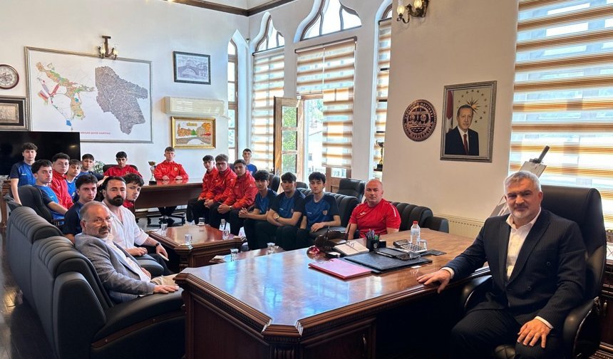 Niksar’ın Genç Kramponları Türkiye Şampiyonası Yolunda! Başkan Tepebaşı’ndan Tam Destek