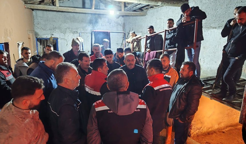 Tokat’ta Sağanak Alarmı! Ahırları Su Bastı, Tahliye Seferberliği Başladı