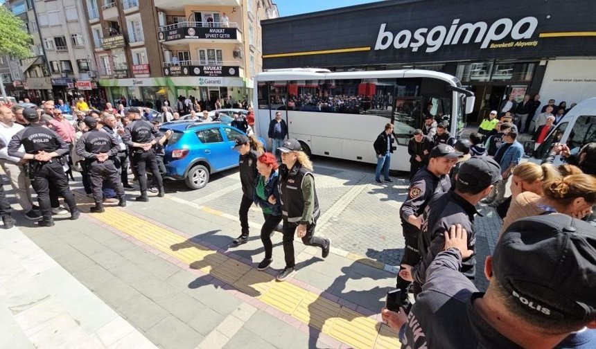 Devrek Belediyesindeki yolsuzluk iddianamesinde CHP'li eski başkan ve ekibine rekor hapis talebi